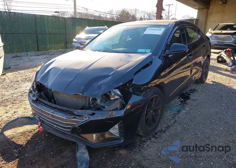 2020 Hyundai Elantra Value Edition z USA, uszkodzony, nr VIN 5NPD84LF9LH519041